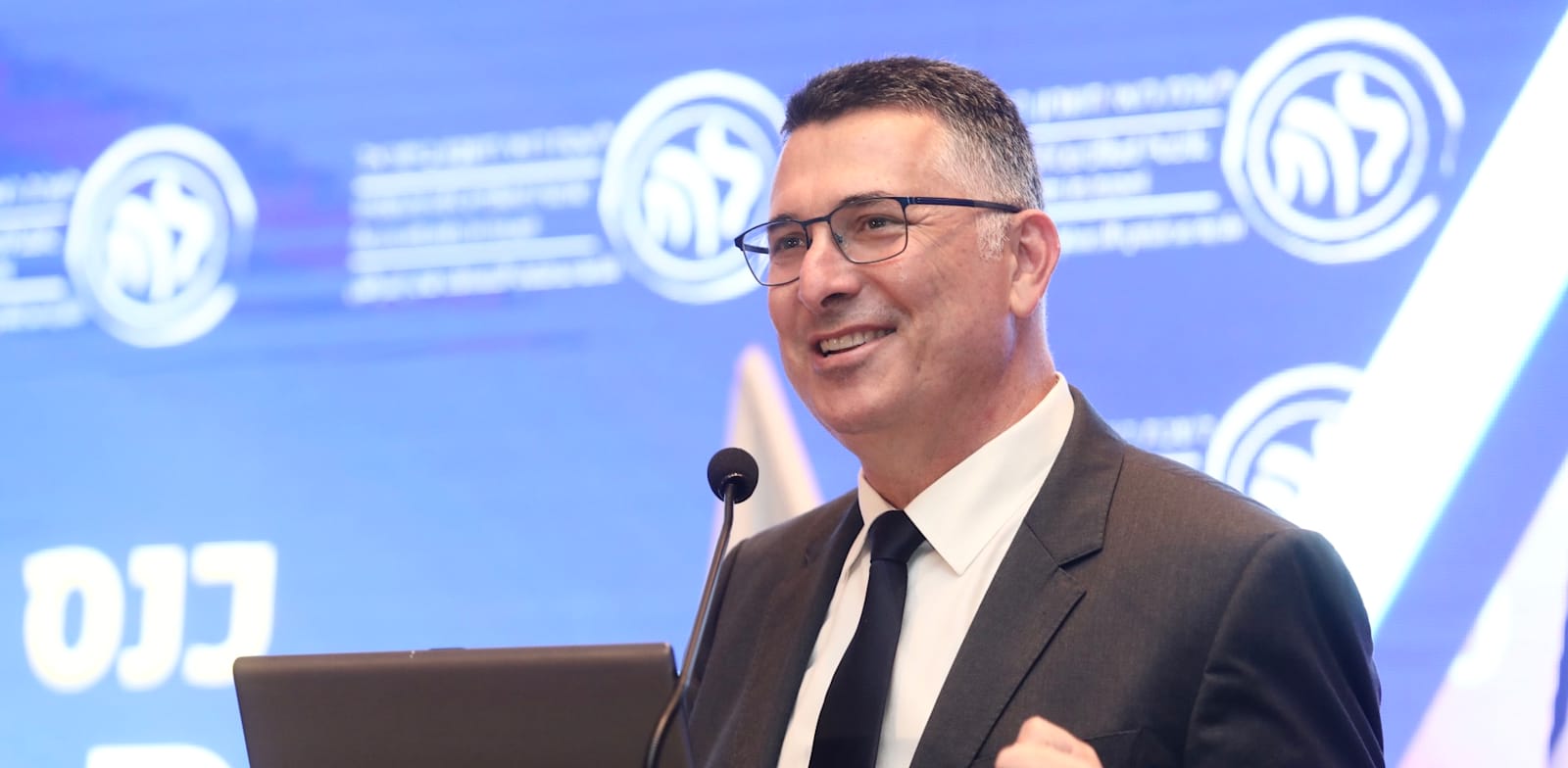 קודם למנות ורק אחר-כך לקדם את השקיפות של הליך המינוי. שר המשפטים גדעון סער / צילום: ניב קנטור