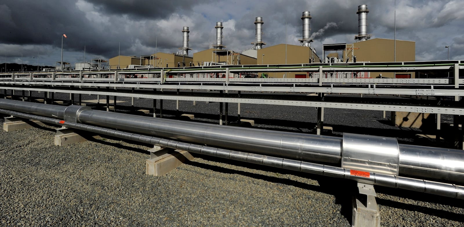 צינורות להובלת גז באירופה / צילום: Reuters, Rebecca Naden