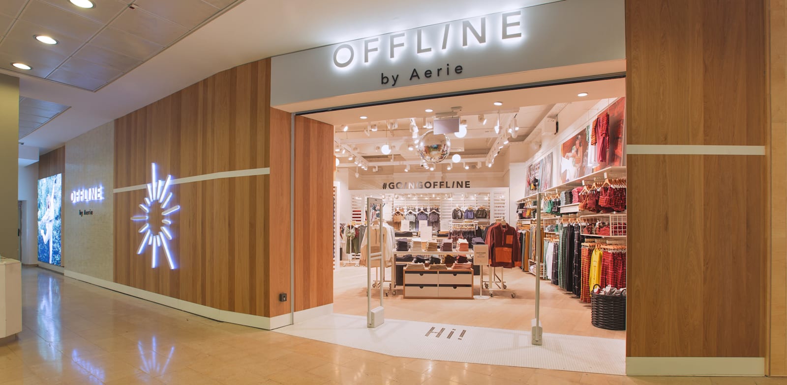 חנות של רשת OFFLINE / צילום: שוקה כהן