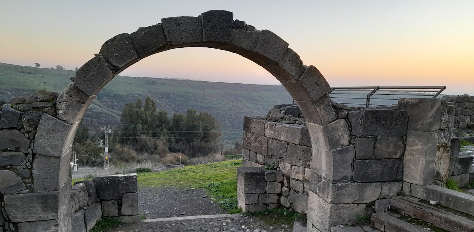 בית הכנסת הקדום חורבת כנף / צילום: חיליק אמתי