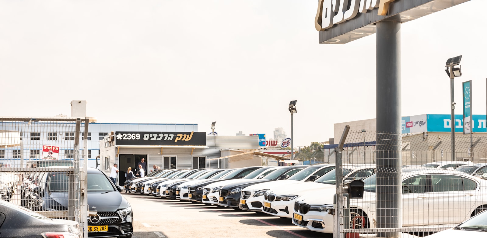 מגרש רכבים. חברות הליסינג הצליחו לגלגל כמעט כל רכב זמין לשוק ברווחיות מרשימה / צילום: יוסי כהן