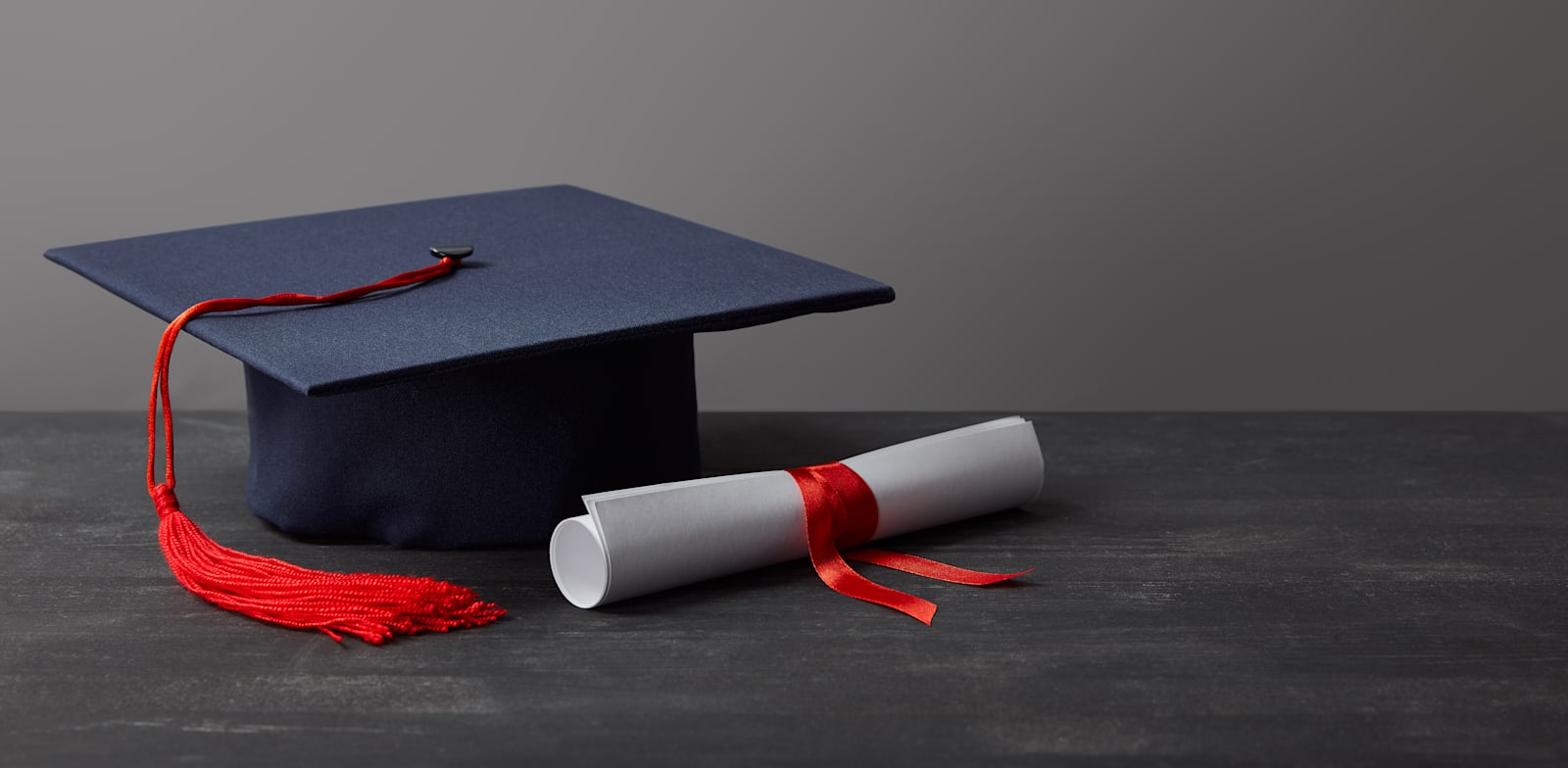 תואר אקדמי שמספיק טוב ל־MIT, לא מספיק טוב לנבחרת הדירקטורים / צילום: Shutterstock