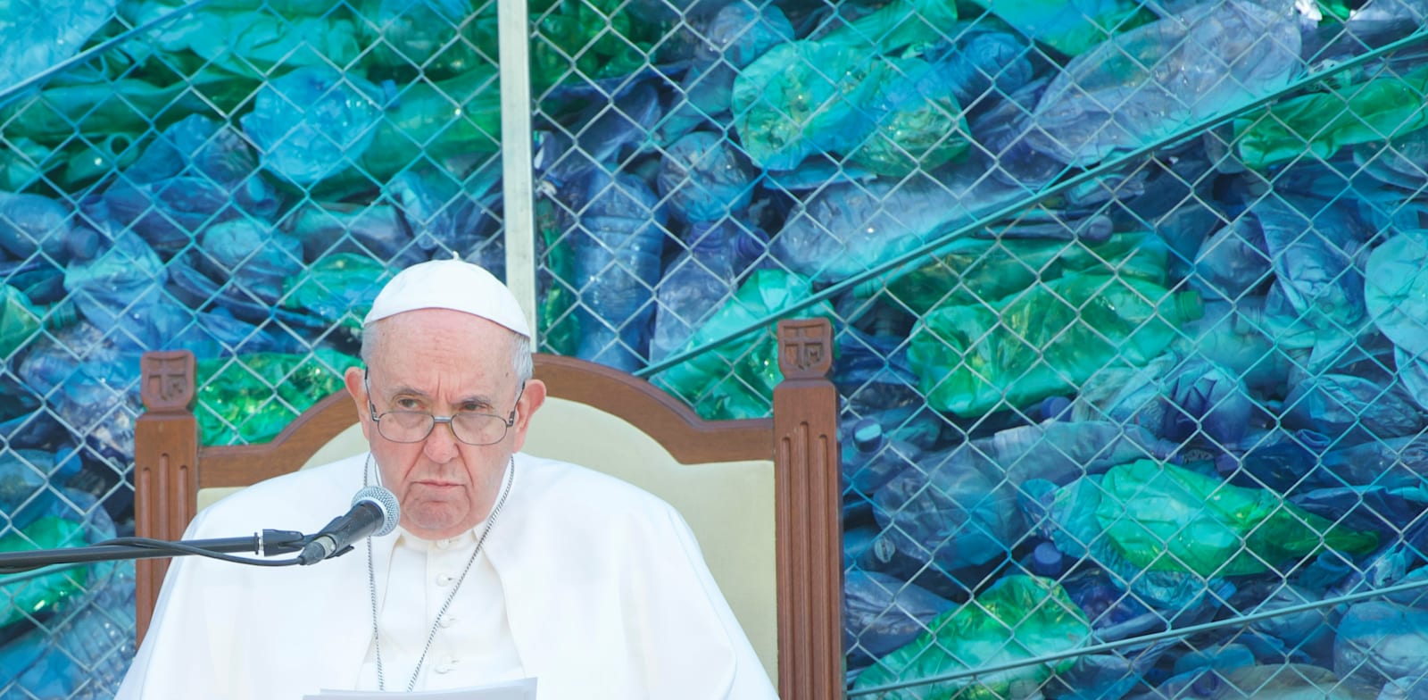 האפיפיור פרנציסקוס / צילום: Associated Press, Rene Rossignaud
