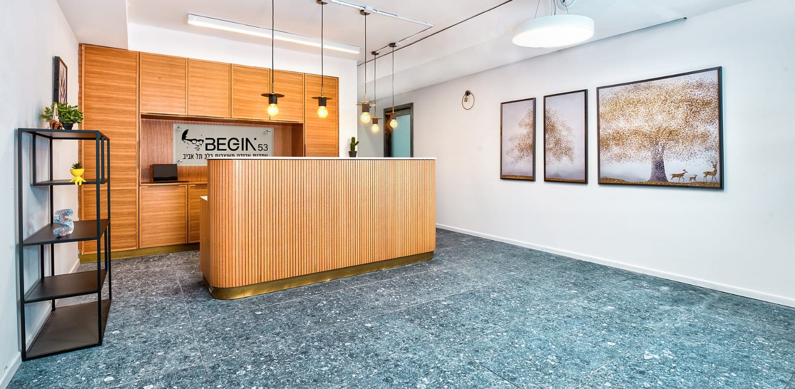 מתחם בגין 53 / צילום: משה צ'יטיאת