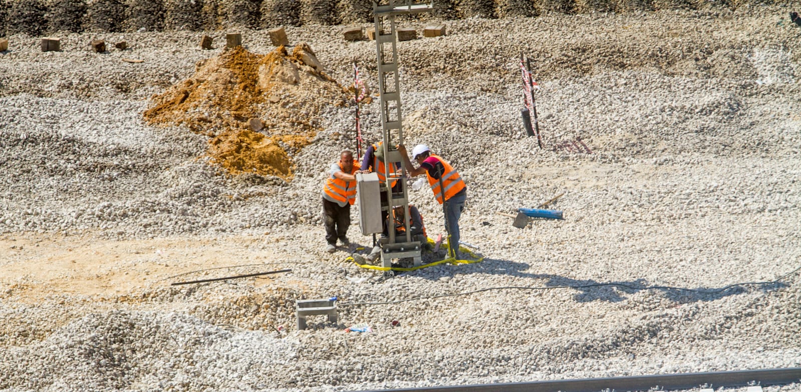 עבודות תשתית של הרכבת הקלה בתל אביב. שאלה חוזית בפרויקטים מורכבים וארוכים / צילום: שלומי יוסף