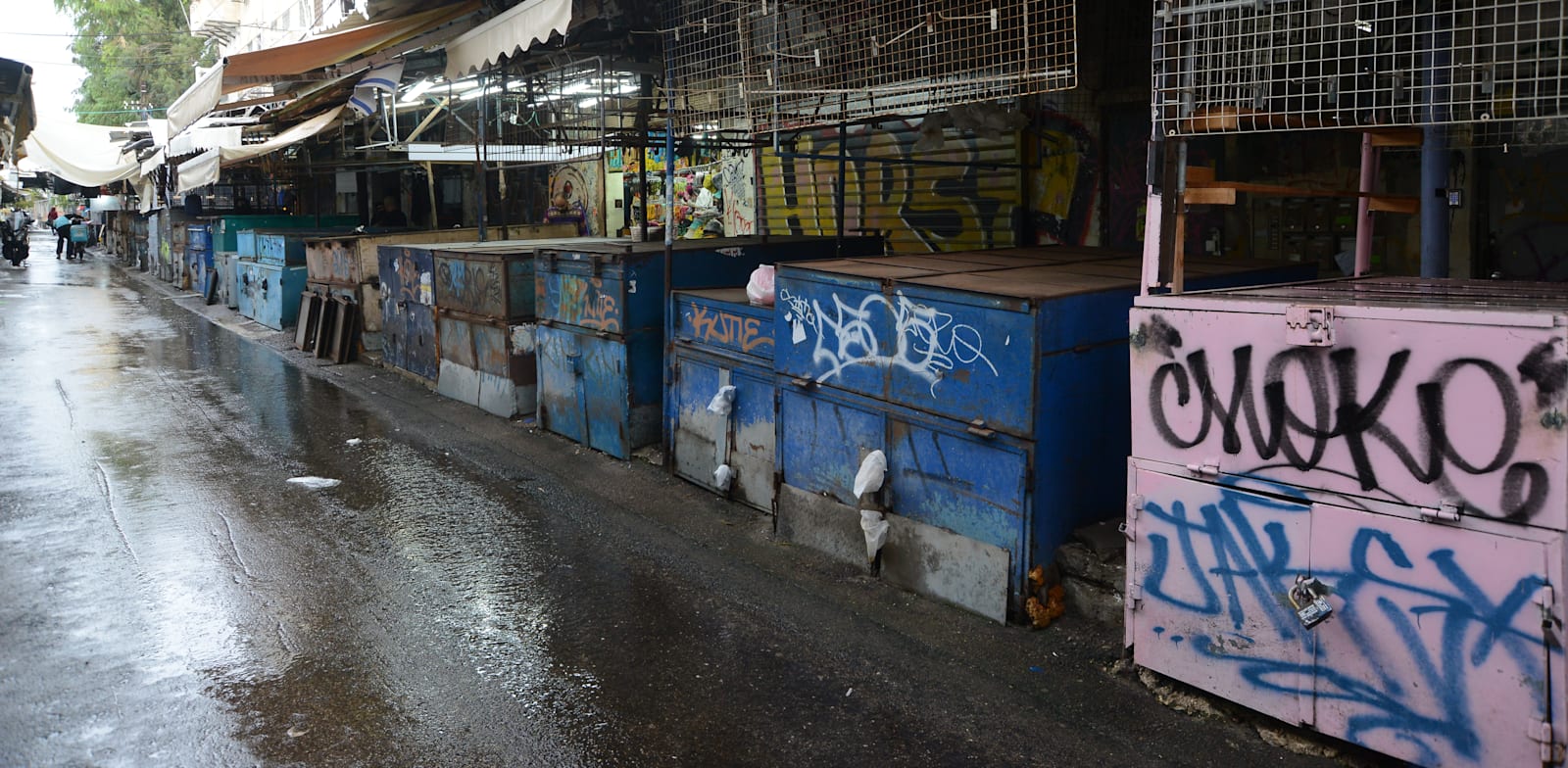 שוק הכרמל בתל אביב, באחד הסגרים הקודמים / צילום: איל יצהר