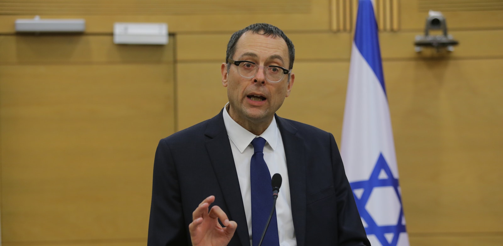 ח"כ צבי האוזר, יו"ר ועדת חוץ וביטחון / צילום: אלכס קולומויסקי, "ידיעות אחרונות"