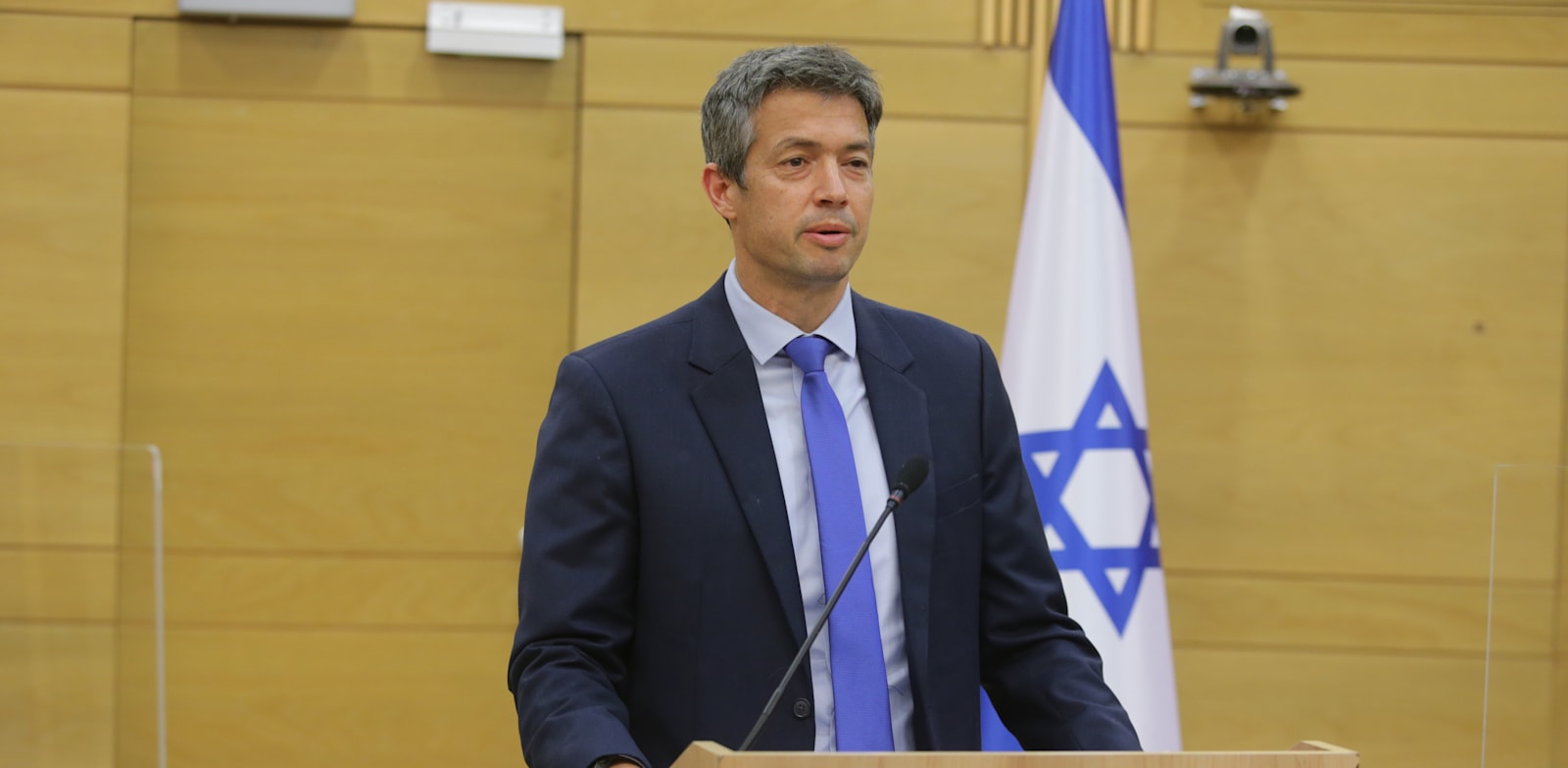 שר התקשורת יועז הנדל / צילום: אלכס קולומויסקי-ידיעות אחרונות