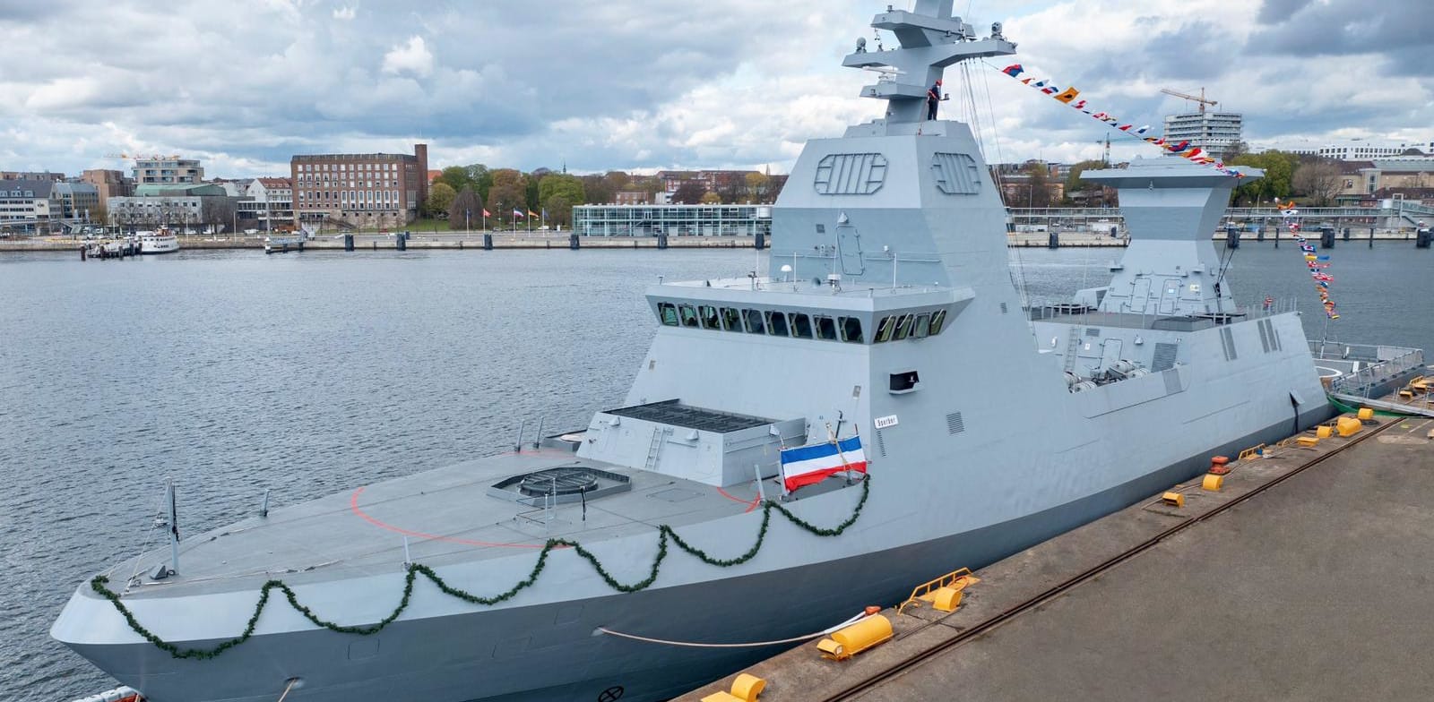 INH Oz Credit: Israel Navy