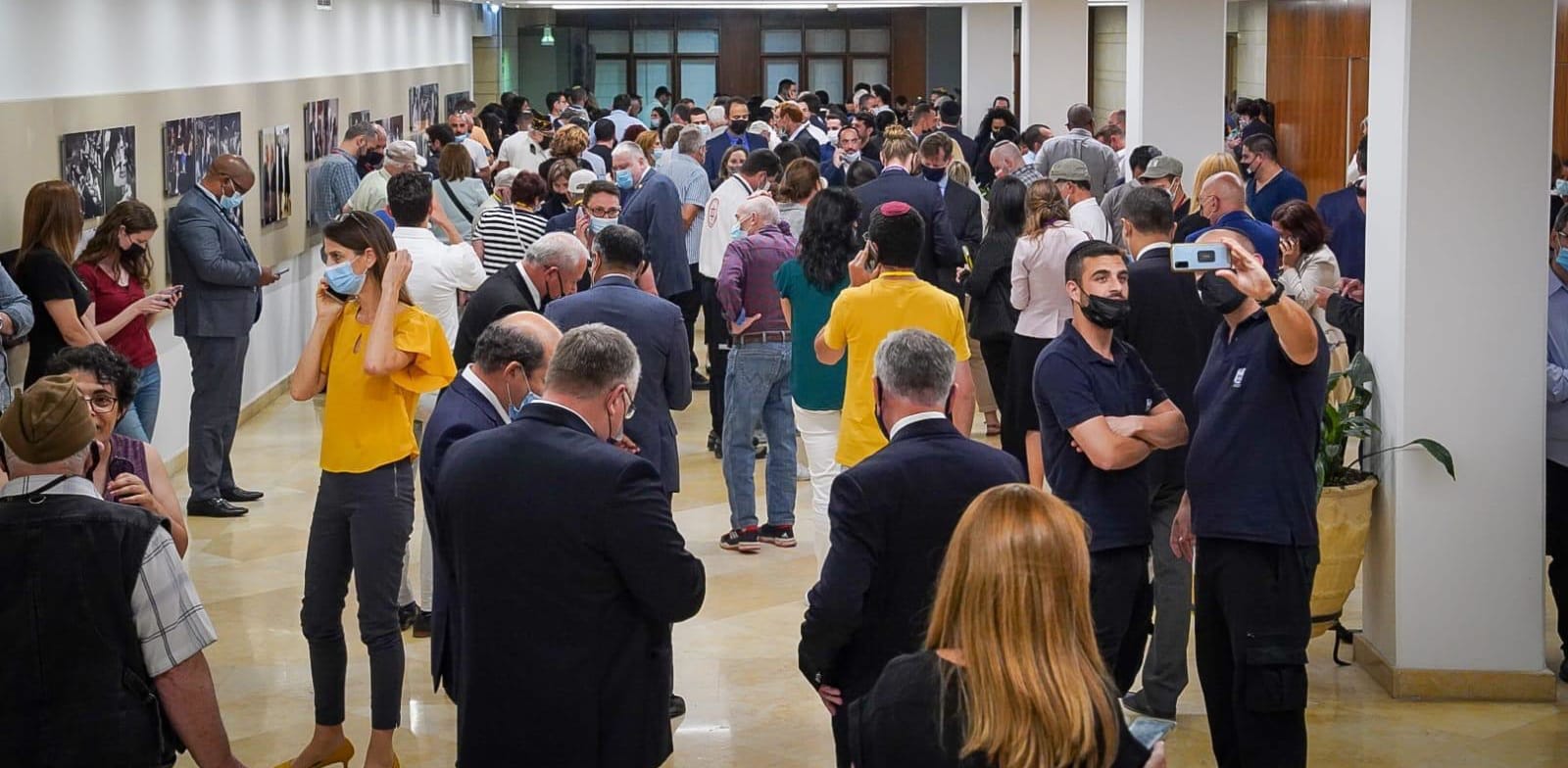 פינוי חברי הכנסת למרחבים מוגנים / צילום: דוברות הכנסת, נועם מושקוביץ