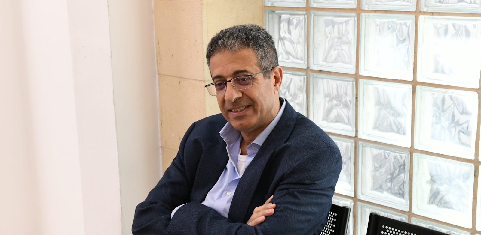 אילן ישועה, מנכ"ל וואלה לשעבר, בדיון במשפט נתניהו בבית המשפט המחוזי בירושלים / צילום: איל יצהר