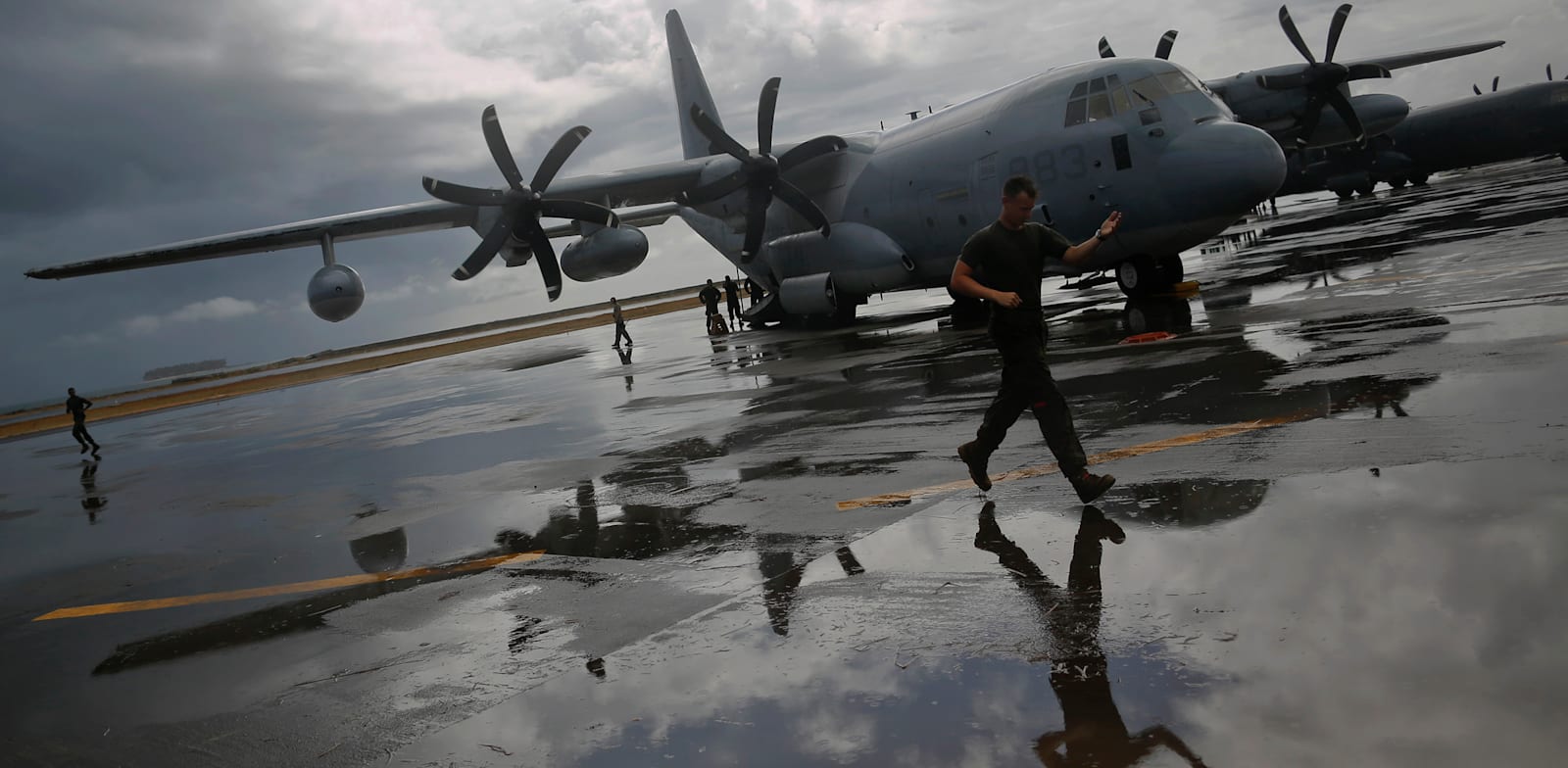 מטוס של צבא הפיליפינים / צילום: Reuters, Damir Sagolj