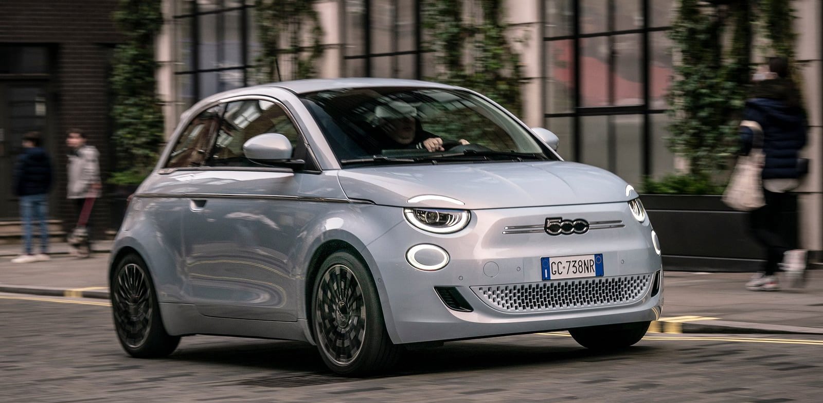 פיאט 500e חשמלית / צילום: יח"צ