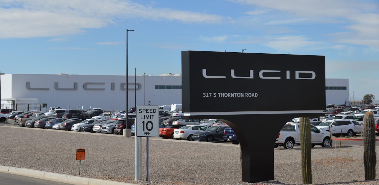 חברת לוסיד / צילום: Shutterstock