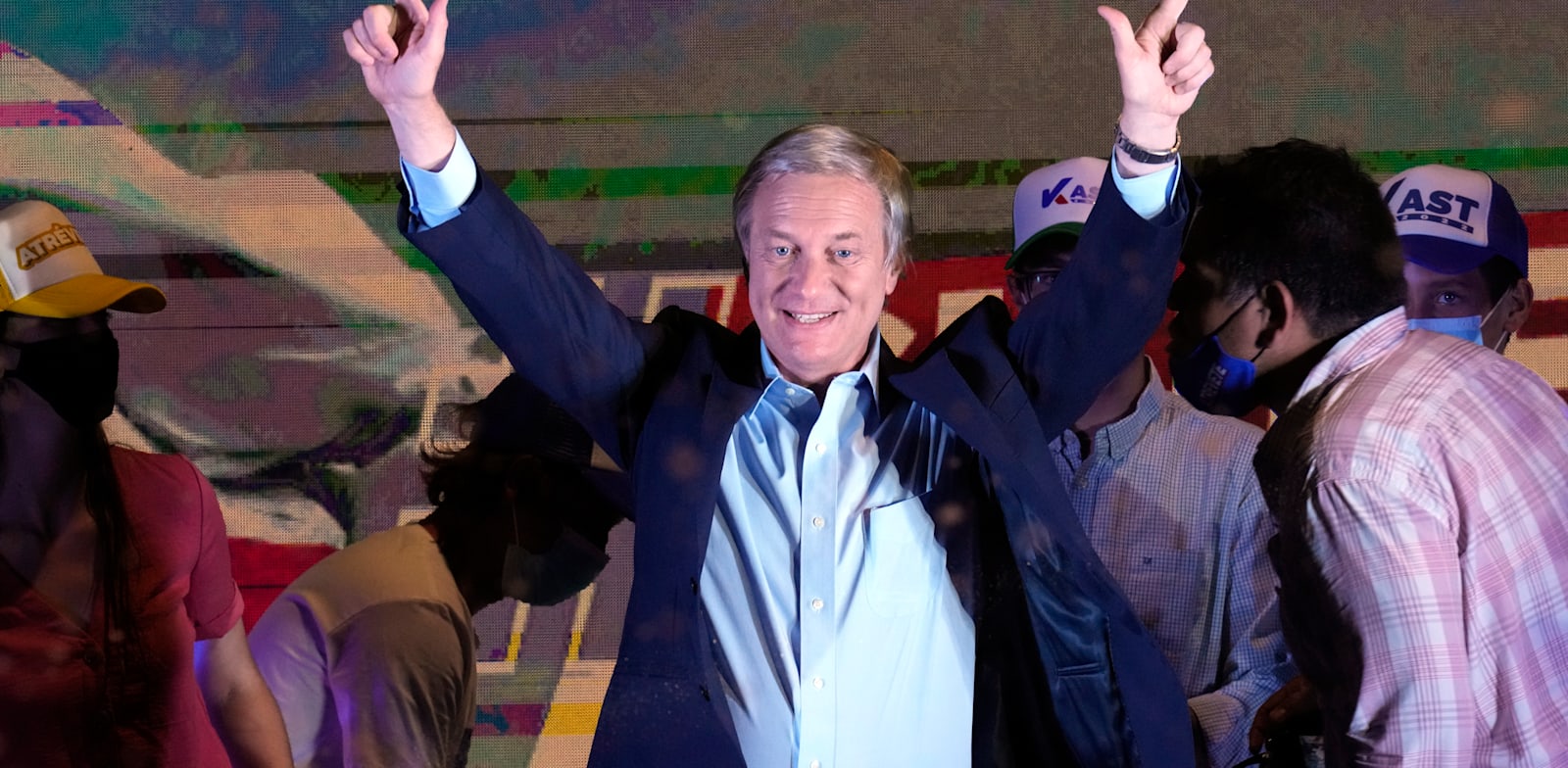 מועמד הימין לבחירות בצ'ילה, אנטוניו קאסט. המצביעים רוצים ''שוק חופשי'' / צילום: Associated Press, Esteban Felix