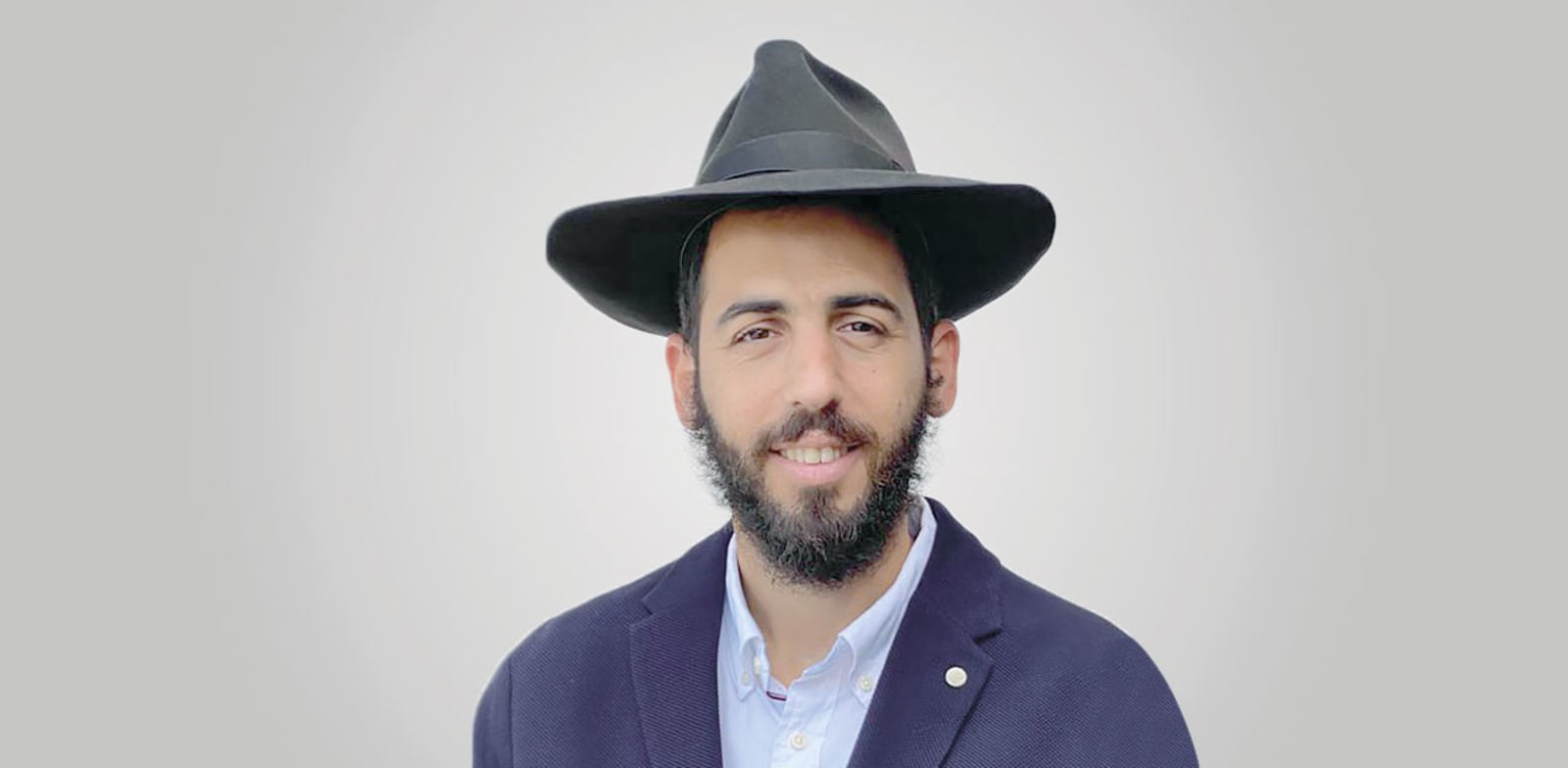 אהרן מויאל, שותף ובעלים בעסק 'הום פלוס' לקרמיקה / צילום: תמונה פרטית