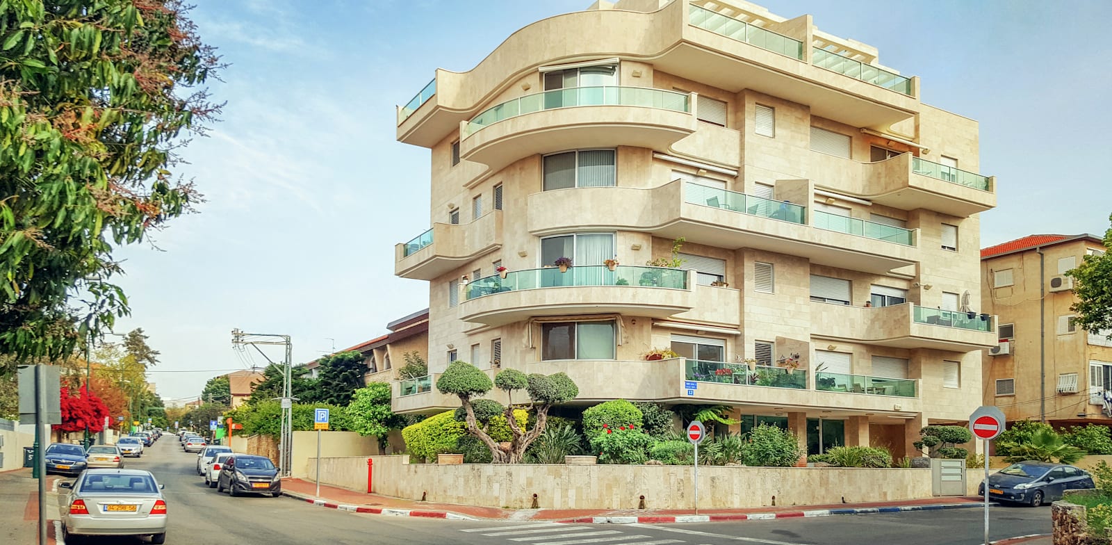 בניין בראשון לציון / צילום: Shutterstock