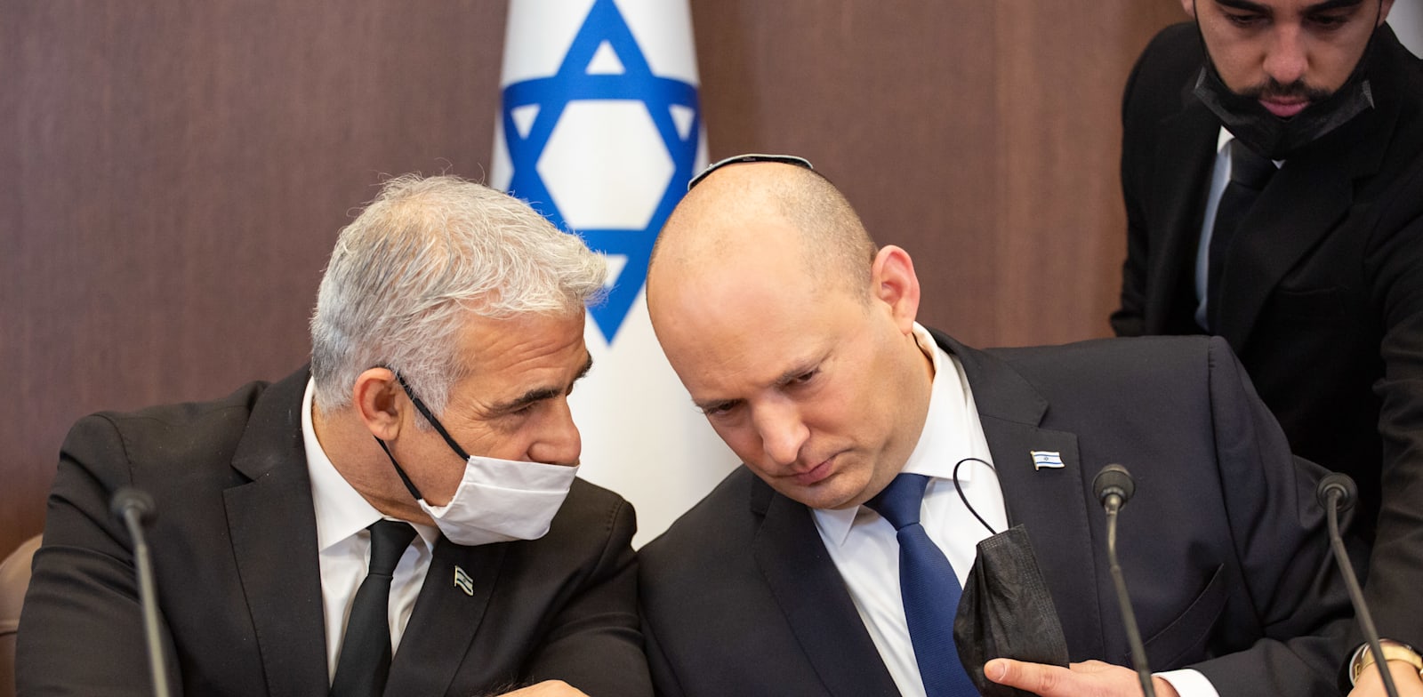 Yair Lapid and Naftali Bennett  credit: Emil Salman - Haaretz