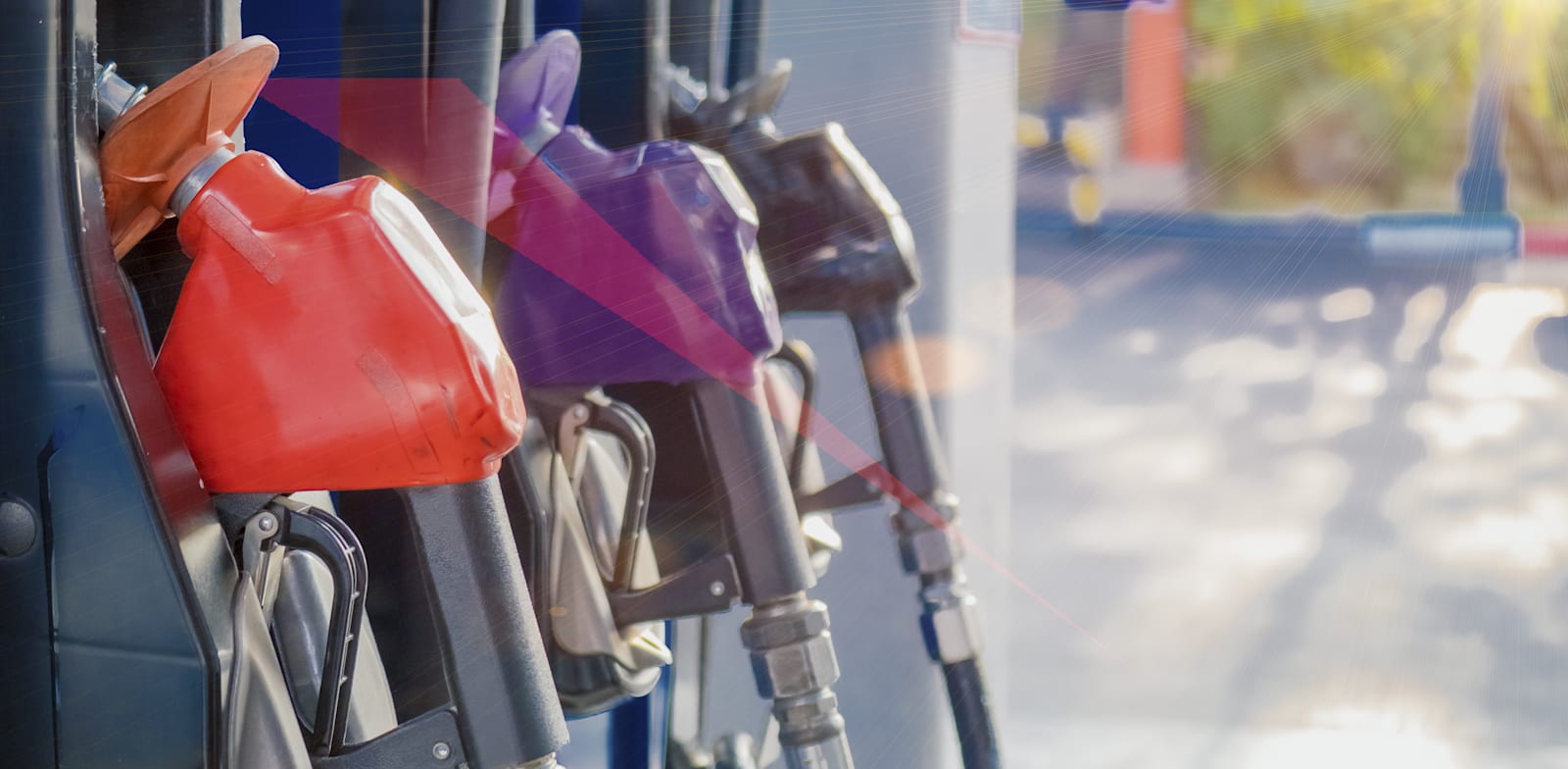 מחירי הדלק העולים מכבידים עוד יותר על יוקר המחיה בישראל / אילוסטרציה: Shutterstock, OH_HO