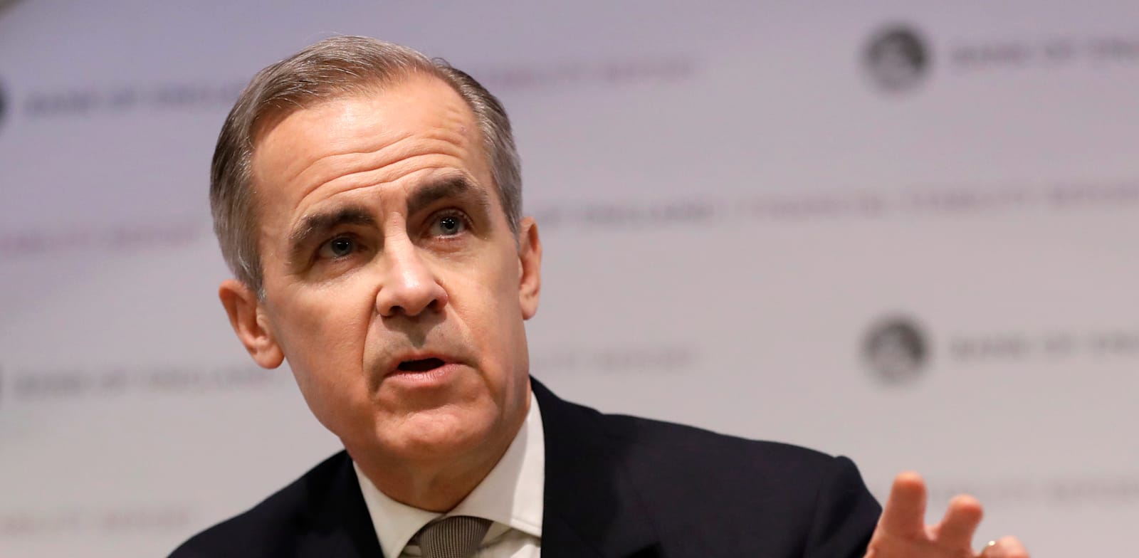 ד''ר מארק קרני. ''נהיה עדים להפחתה של כ-50% במימון הניתן לפעילויות עתירות פליטות גזי חממה עוד שנת 2030'' / צילום: Associated Press, Kirsty Wigglesworth