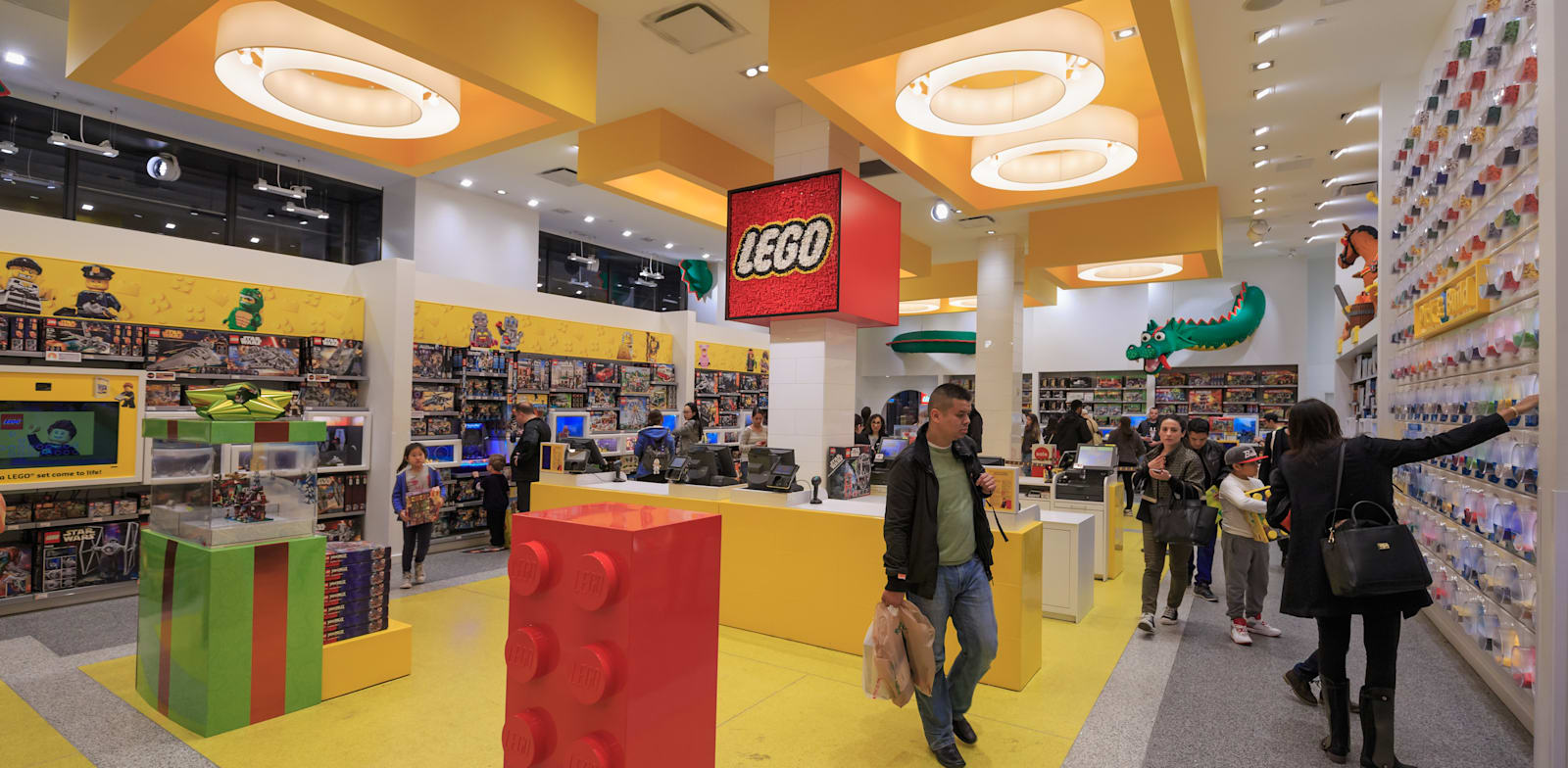 Lego store in New York Photo: Shutterstock