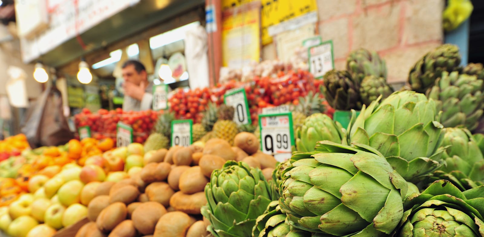 דוכן ירקות בשוק מחנה יהודה / צילום: Shutterstock