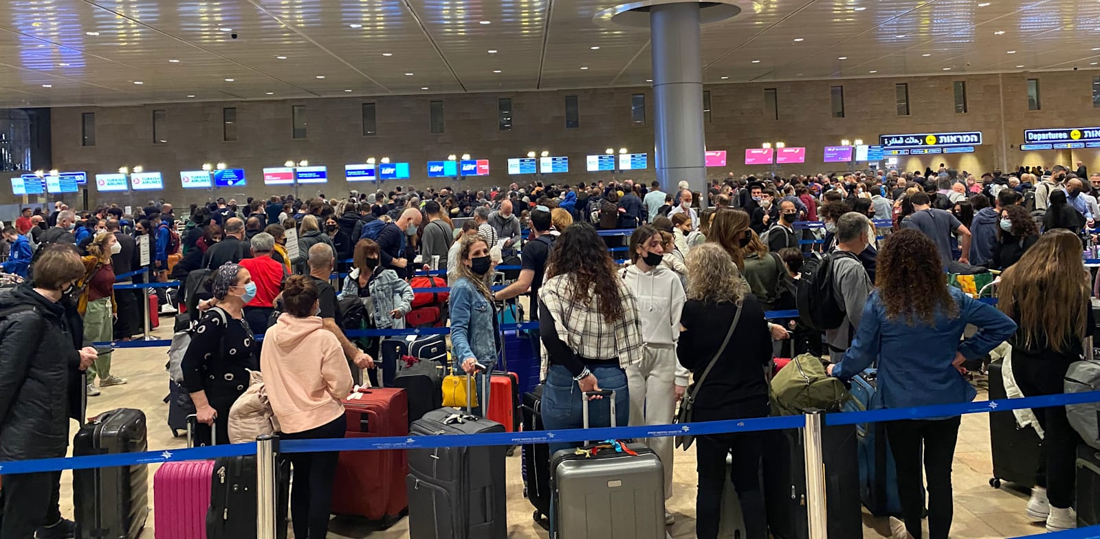 עומסים בנתב''ג לקראת פסח / צילום: בר לביא