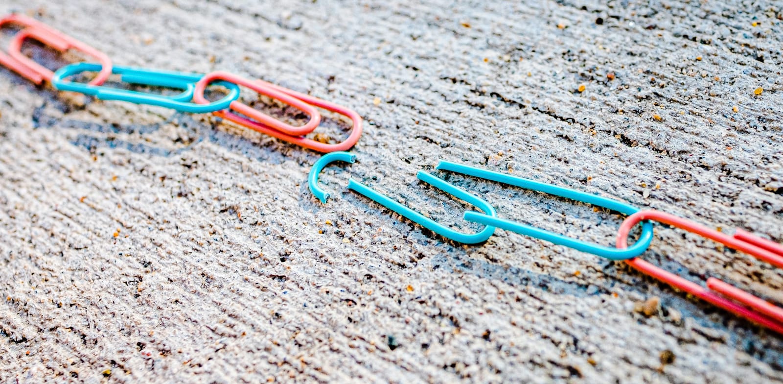 האקרים כבר מנצלים את הבינה המלאכותית / צילום: Unsplash, Jackson Simmer