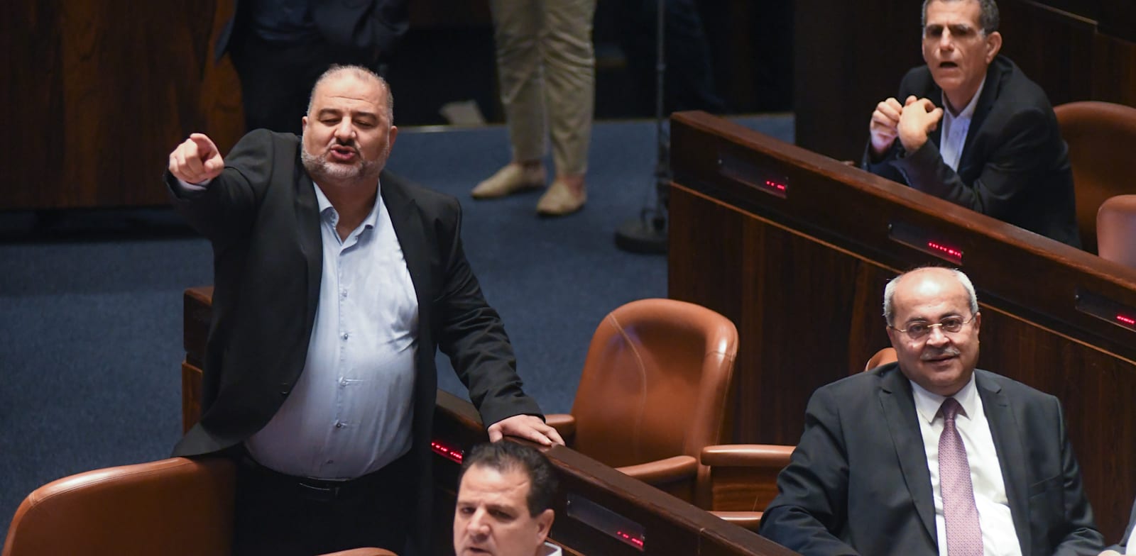 הח''כים אחמד טיבי, איימן עודה ומנסור עבאס / צילום: רפי קוץ