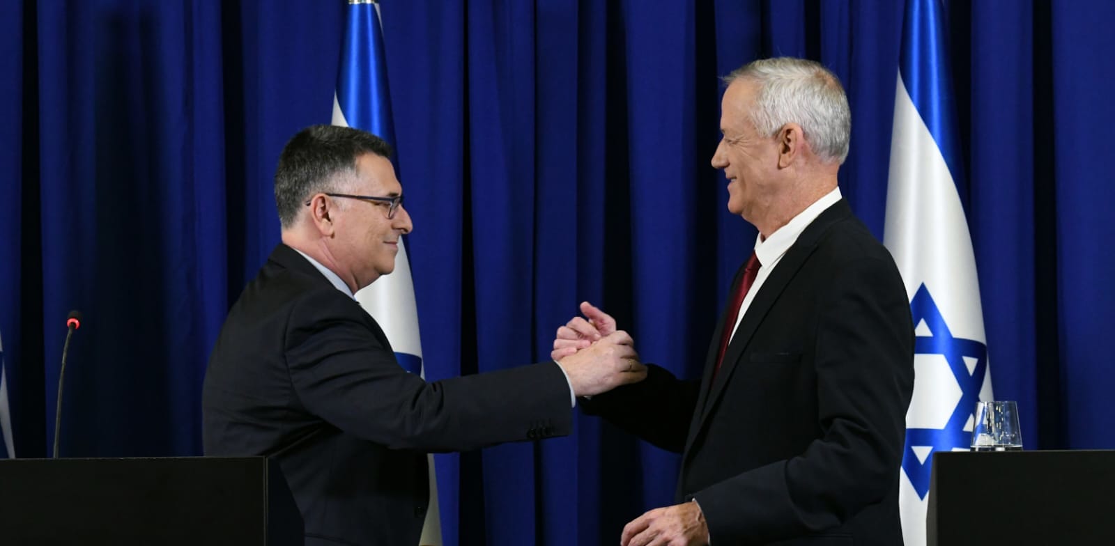 גנץ וסער. הרמטכ''ל לשעבר צריך לחשוש / צילום: ראובן קסטרו, וואלה! NEWS