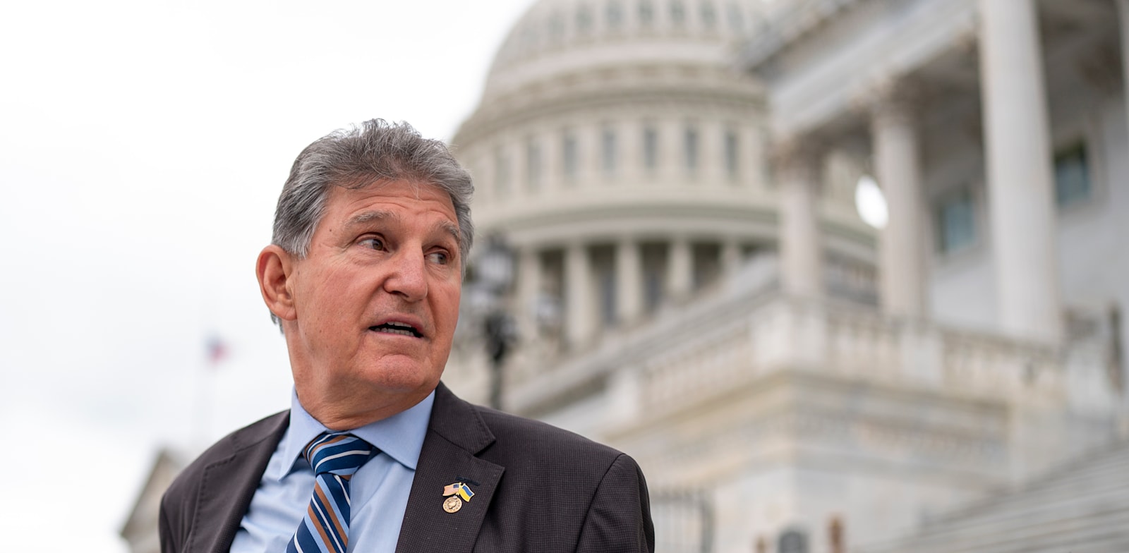 הסנאטור הדמוקרטי ג'ו מנצ'ין / צילום: Associated Press, J. Scott Applewhite