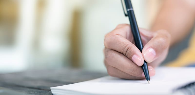 חתימה על הסכם ממון / צילום: Shutterstock