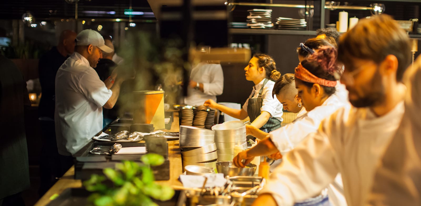 מסעדת לילה בברלין / צילום: איתיאל ציון