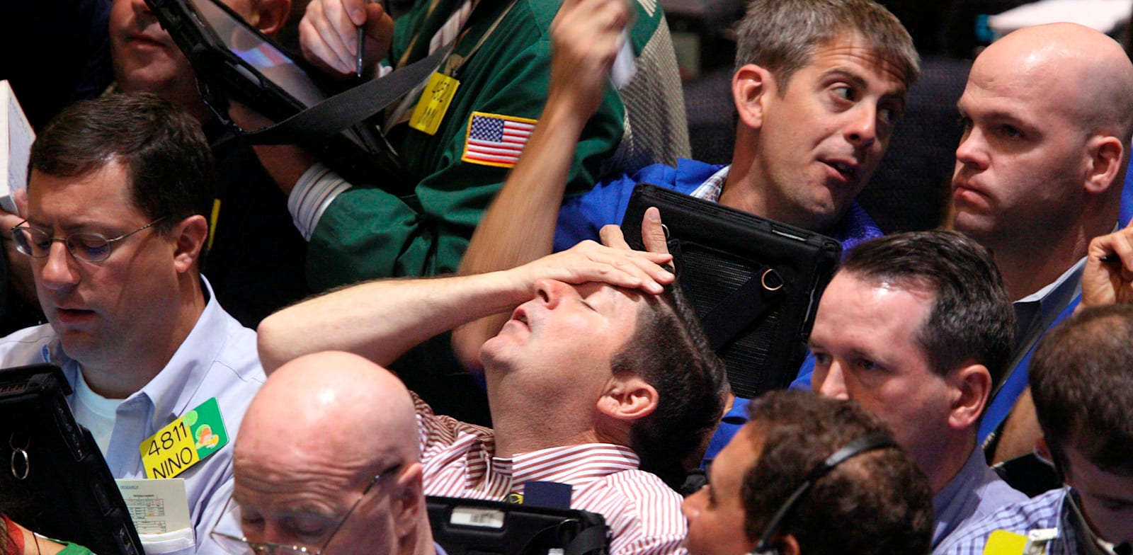 סחורים בניו יורק במשבר 2008 / צילום: Associated Press, Seth Wenig