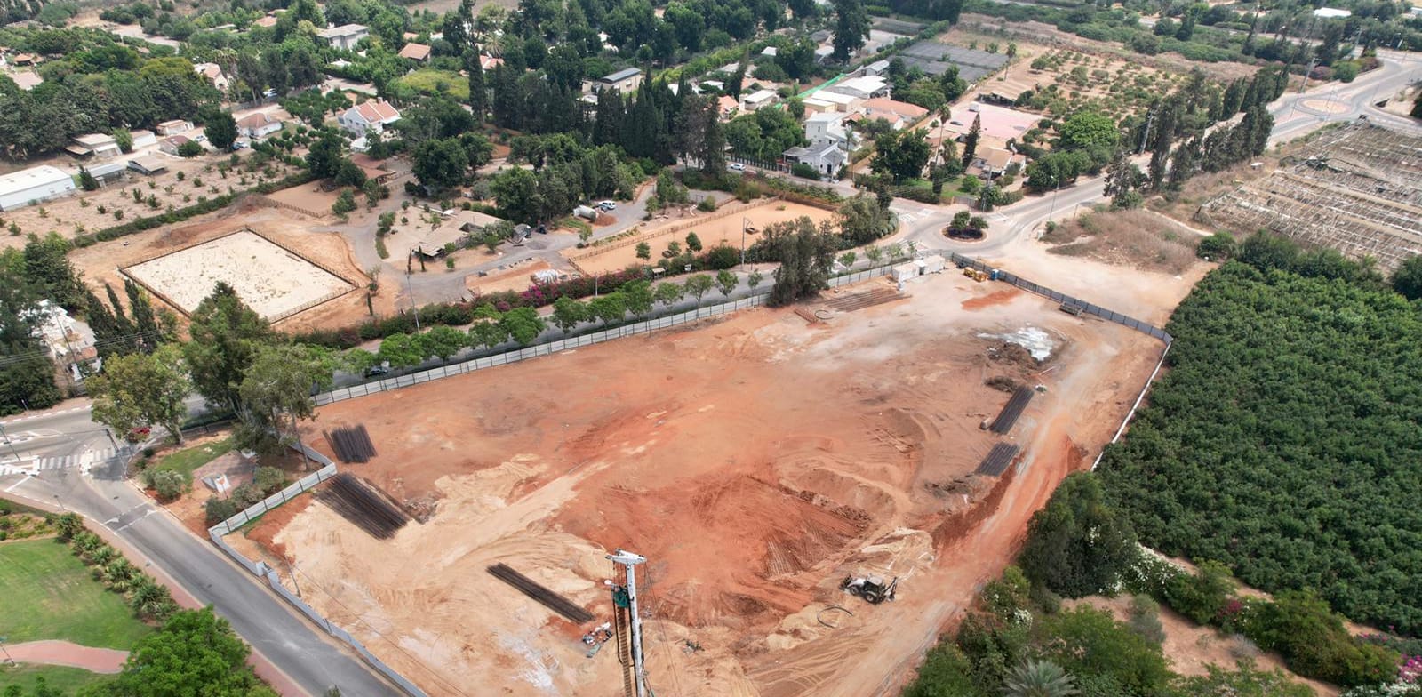 Server farm construction at Bnei Zion