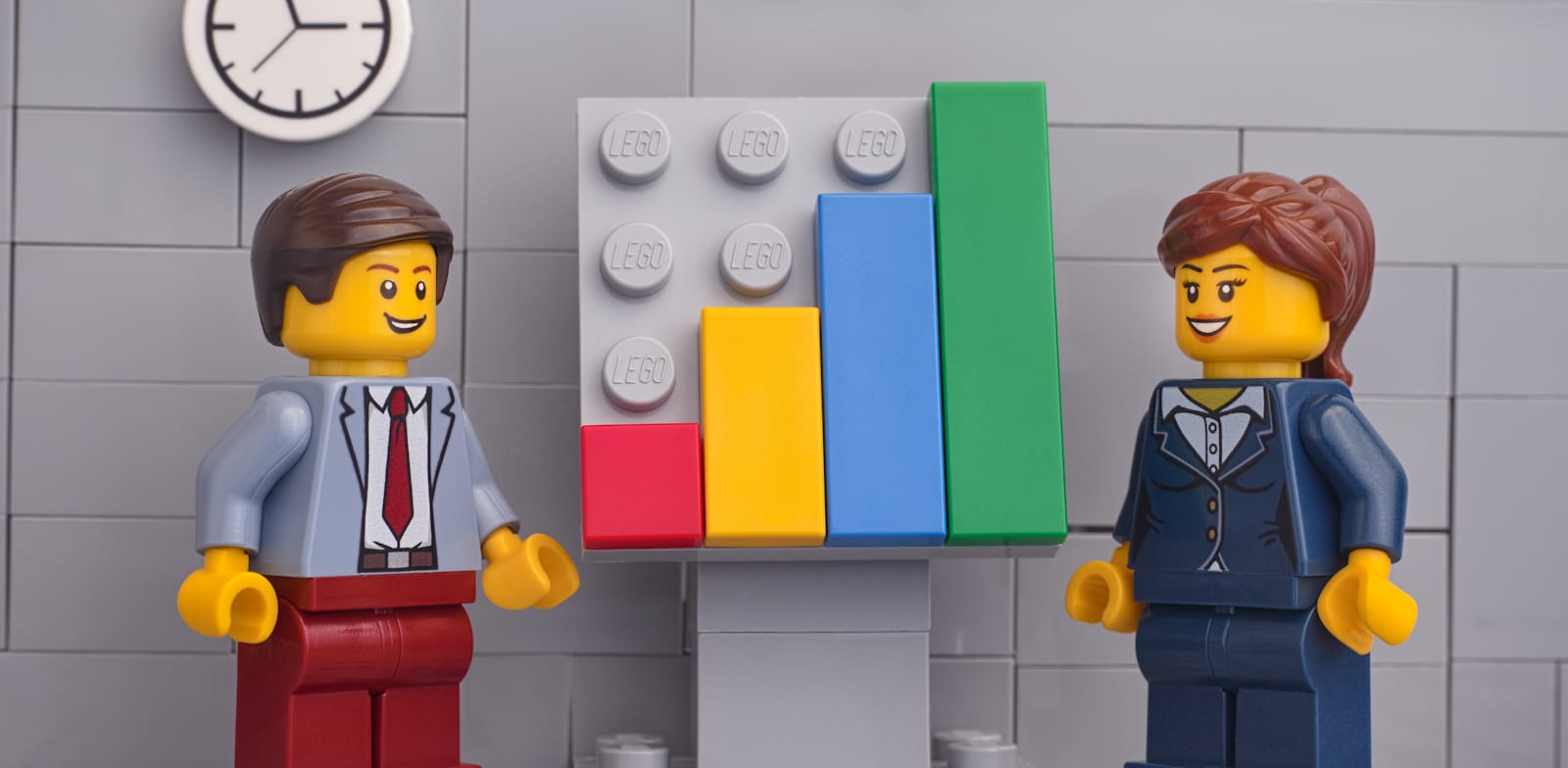 Why are more and more companies bringing Lego bricks to the office? Time News