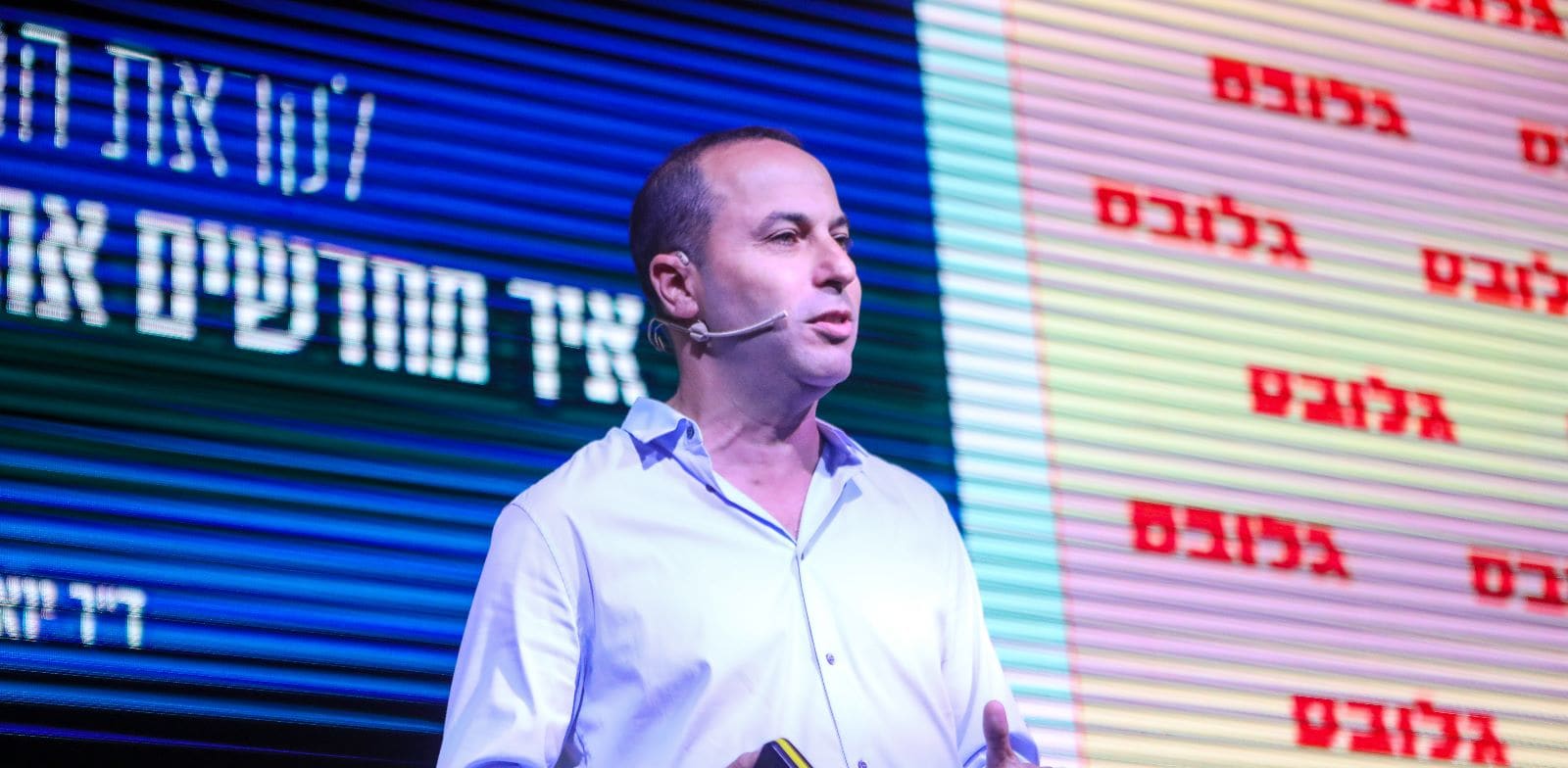 ד