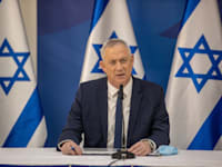 שר הביטחון בני גנץ / צילום: טל שחר - ידיעות אחרונות