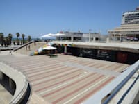 חניון כיכר אתרים / צילום: איל יצהר