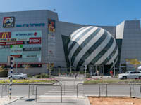 קניון עזריאלי בקריית אתא / צילום: ערן גילווארג