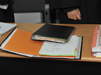 תיקים מסמכים בבית משפט / צילום: בן יוסטר