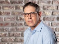 גיל מנדלזיס, מנכ''ל ומייסד קפיטוליס / צילום: אייל טואג