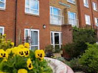 בית גיל הזהב באנגליה / צילום: מצגת החברה