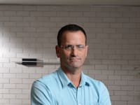 ירון הדסי, יו''ר אלביט הדמיה / צילום: איל יצהר