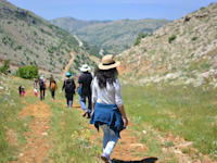 סיורים ופריחה בחרמון / צילום: עדי פרץ
