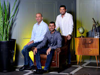 איציק מלכה, יואב כהן וניר כהן, מייסדי חברת אנליטיקס / צילום: איל יצהר