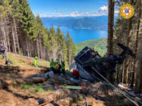 התרסקות הרכבל באיטליה / צילום: Reuters, KEVIN LAMARQUE