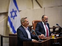 שר הבריאות ניצן הורוביץ בהשבעת הממשלה / צילום: דוברות הכנסת, נועם מושקוביץ