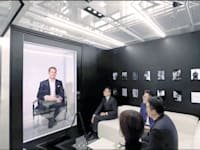 כריסטוף גריינגר־הר, מנכ”ל חברת השעונים WSI, מופיע כהולוגרמה / צילום: צילום מסך מתוך סרטון וידיאו של Portl