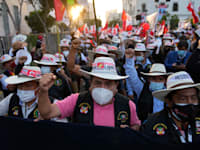 מפגן תמיכה במועמד פדרו קסטיו בלימה, מוקדם יותר השבוע / צילום: Associated Press, Martin Mejia